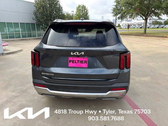 2025 Kia Sorento S