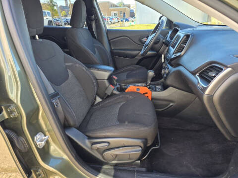 2019 Jeep Cherokee Latitude