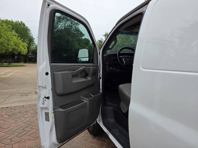 2016 Chevrolet Express 2500