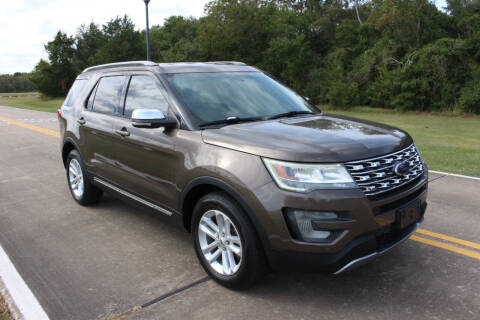 2016 Ford Explorer for sale at Clear Lake Auto World in League City TX