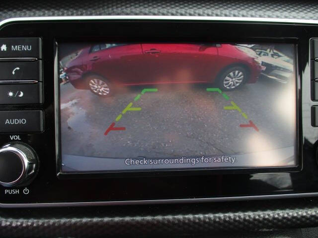 2020 Nissan Kicks SV