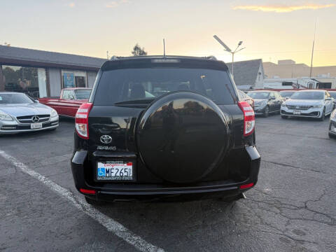 2011 Toyota RAV4