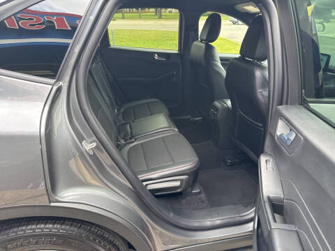 2025 Ford Escape ST-Line Select