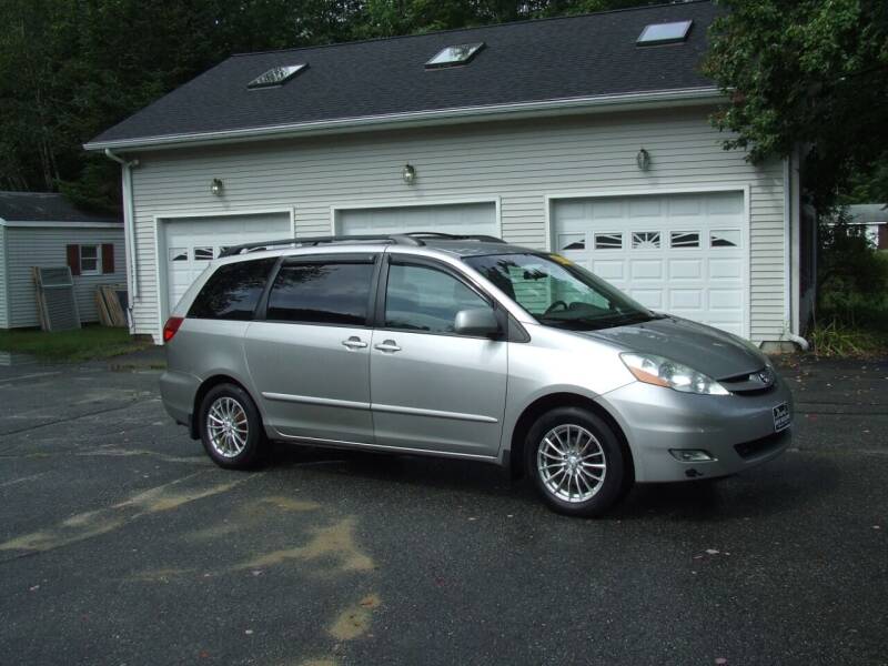 2006 Toyota Sienna for sale at DUVAL AUTO SALES in Turner ME