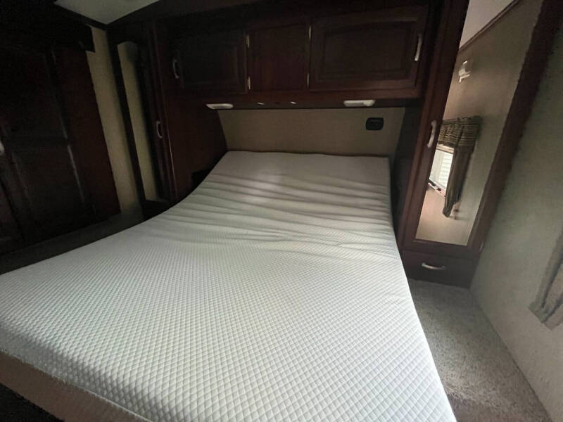 2016 Keystone Outback Superlite Retreat