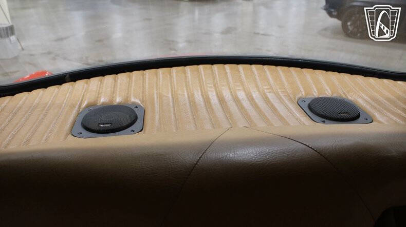1950 Ford Deluxe