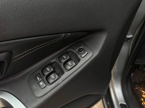 2013 Volvo XC90 3.2 R-Design Platinum