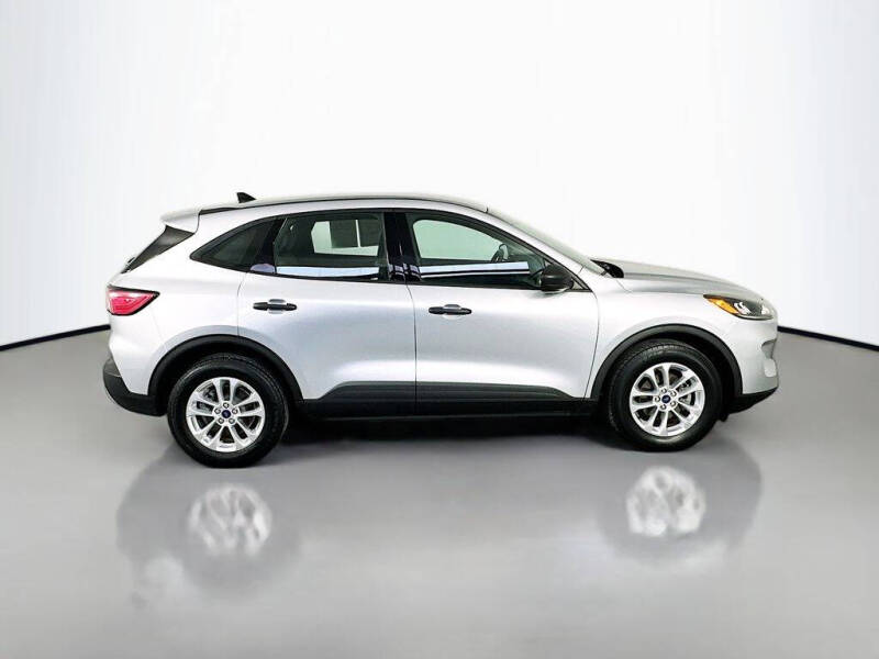 2020 Ford Escape S