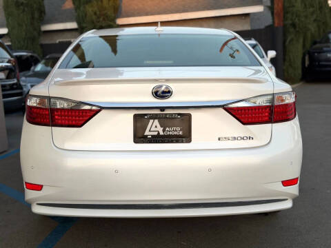 2014 Lexus ES 300h