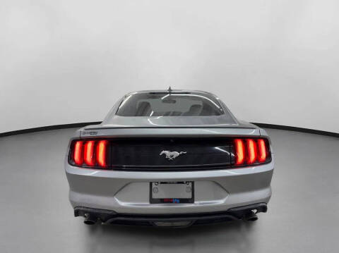 2020 Ford Mustang