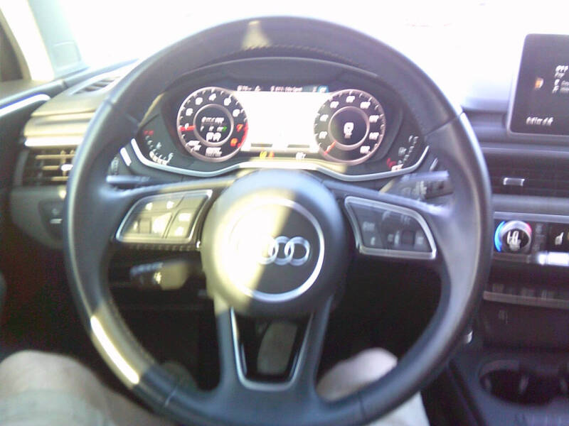 2018 Audi A4 2.0T quattro Premium Plus