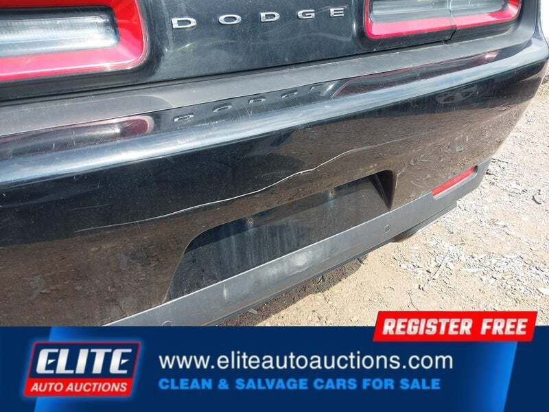 2016 Dodge Challenger SXT