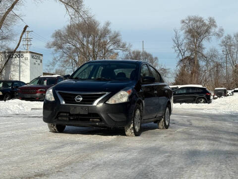 2018 Nissan Versa S Plus