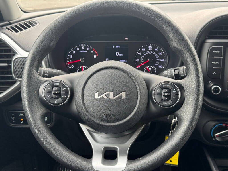 2022 Kia Soul LX