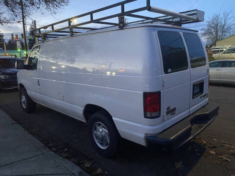 2014 Ford E-Series E-250