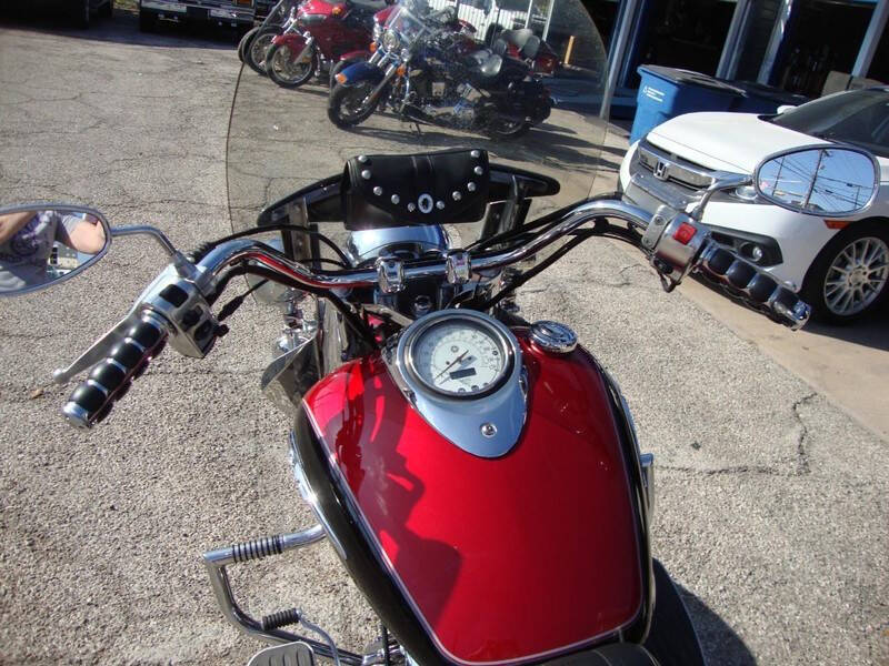 2005 Yamaha V-STAR 1100