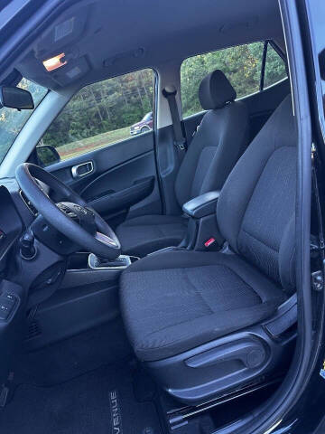 2023 Hyundai Venue SE