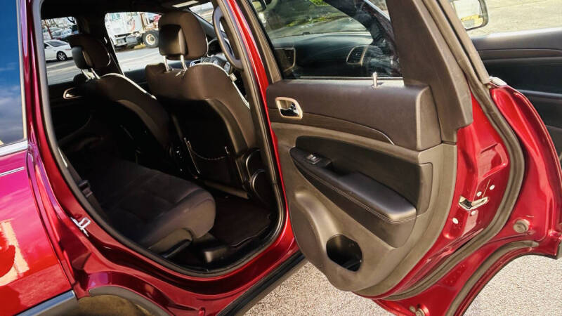 2016 Jeep Grand Cherokee Laredo