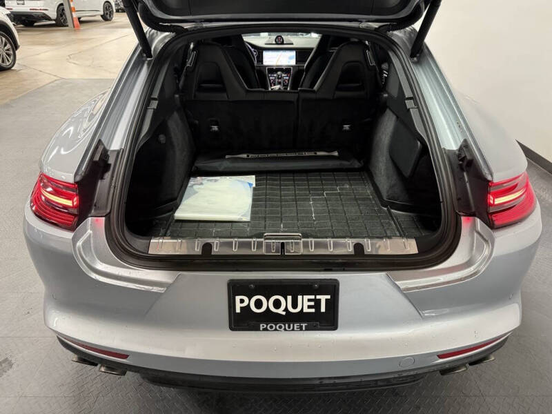 2017 Porsche Panamera 4S