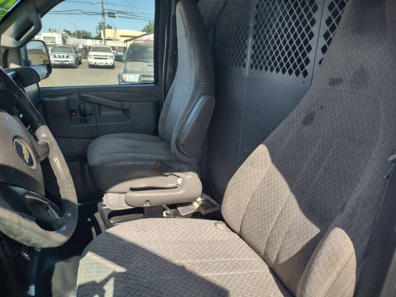 2016 Chevrolet Express 2500