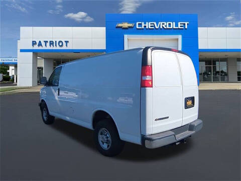 2024 Chevrolet Express 2500