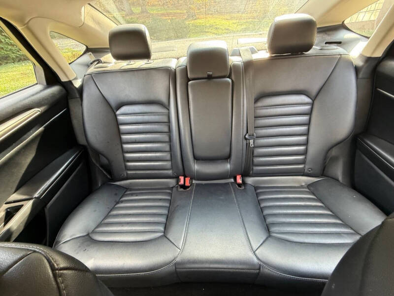 2020 Ford Fusion SEL