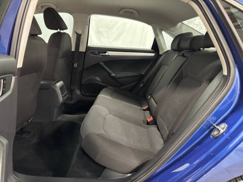 2017 Volkswagen Passat 1.8T S