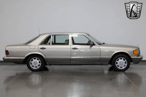 1988 Mercedes-Benz 560-Class 560 SEL