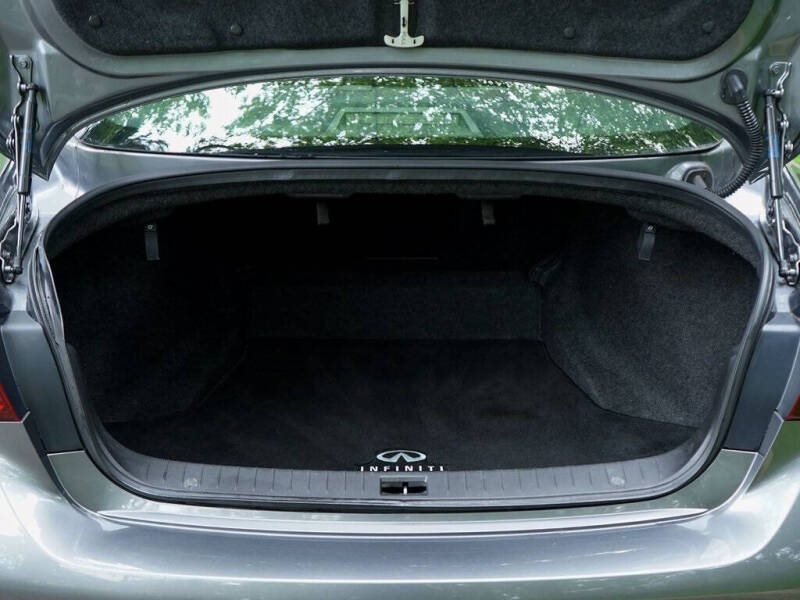 2021 Infiniti Q50 Luxe