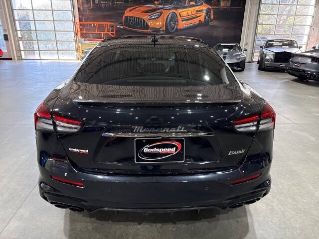 2022 Maserati Ghibli Trofeo