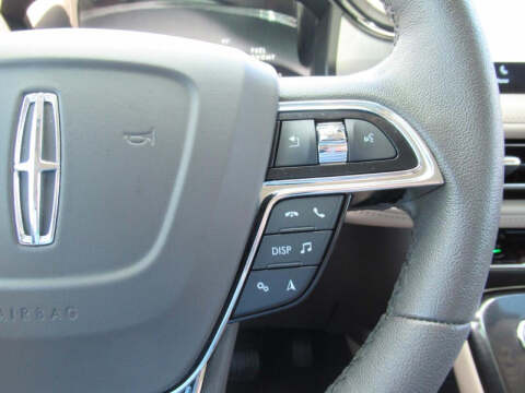 2022 Lincoln Nautilus Standard