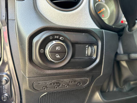 2026 Jeep Gladiator Sport