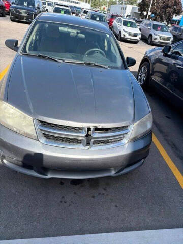 2012 Dodge Avenger SE