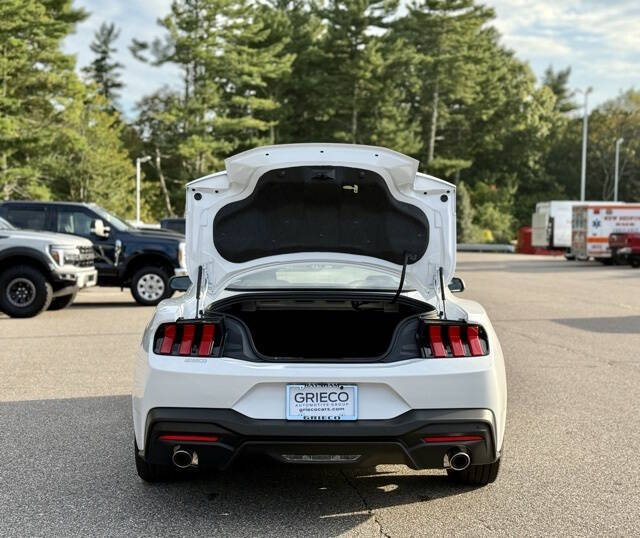 2025 Ford Mustang EcoBoost