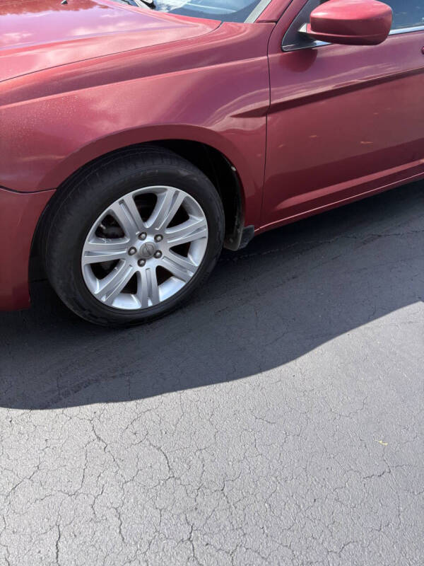 2013 Chrysler 200 Touring