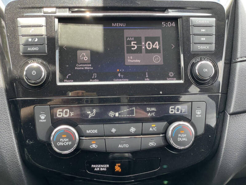 2019 Nissan Rogue SV