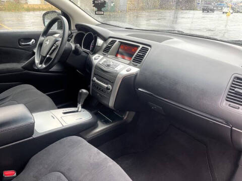 2011 Nissan Murano S