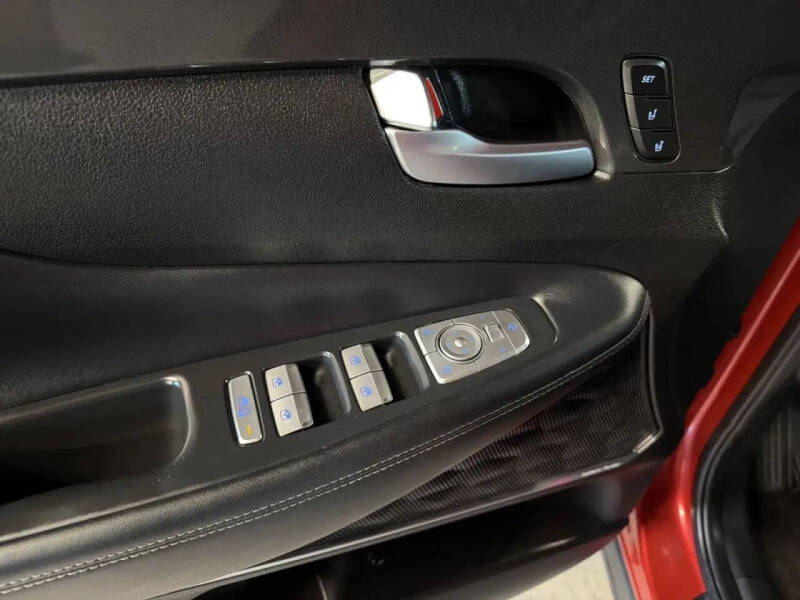 2022 Hyundai Santa Fe Calligraphy
