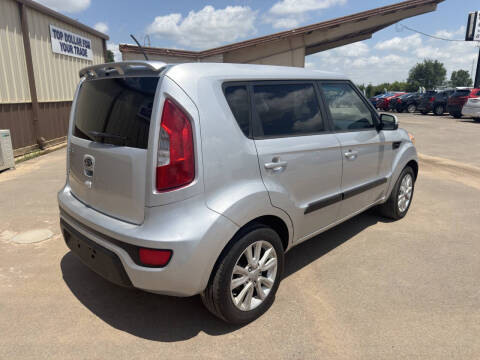 2012 Kia Soul +