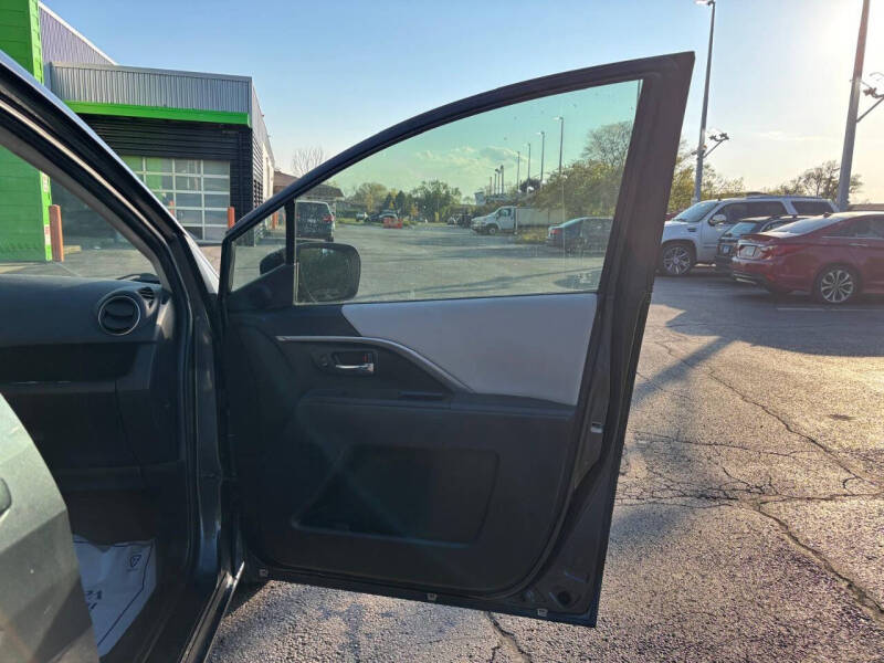 2012 Mazda MAZDA5 Sport