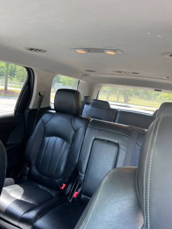 2016 GMC Acadia SLE-1