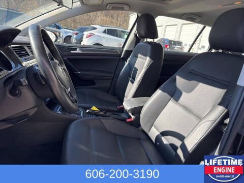 2021 Volkswagen Golf TSI