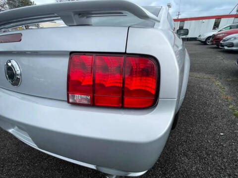 2007 Ford Mustang GT Deluxe