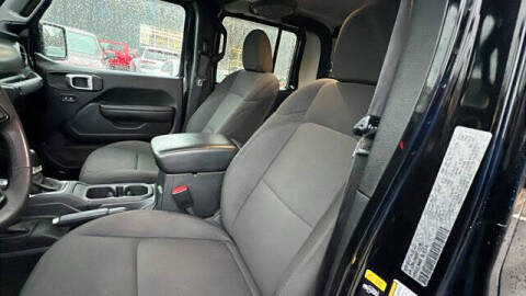 2023 Jeep Gladiator Sport S