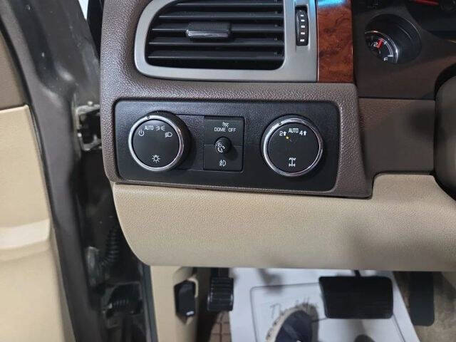 2012 Chevrolet Suburban LT