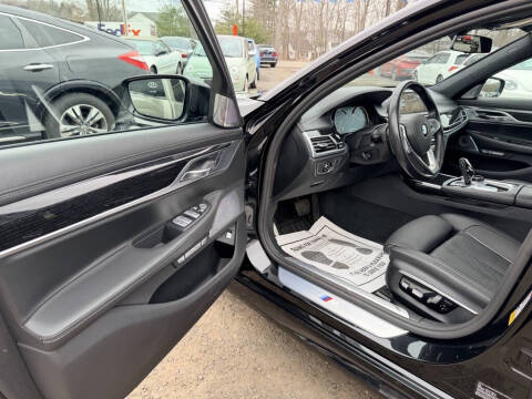 2017 BMW 7 Series 750i