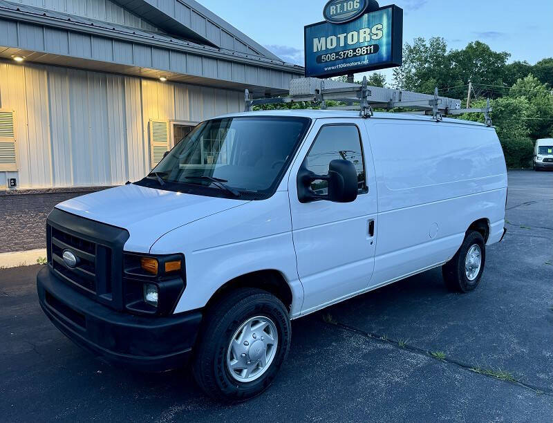 White 2014 Ford E-Series Van Rear-Wheel Drive 5-Speed Automatic