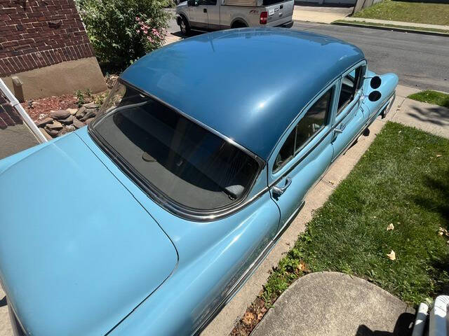 1953 Oldsmobile Deluxe 88