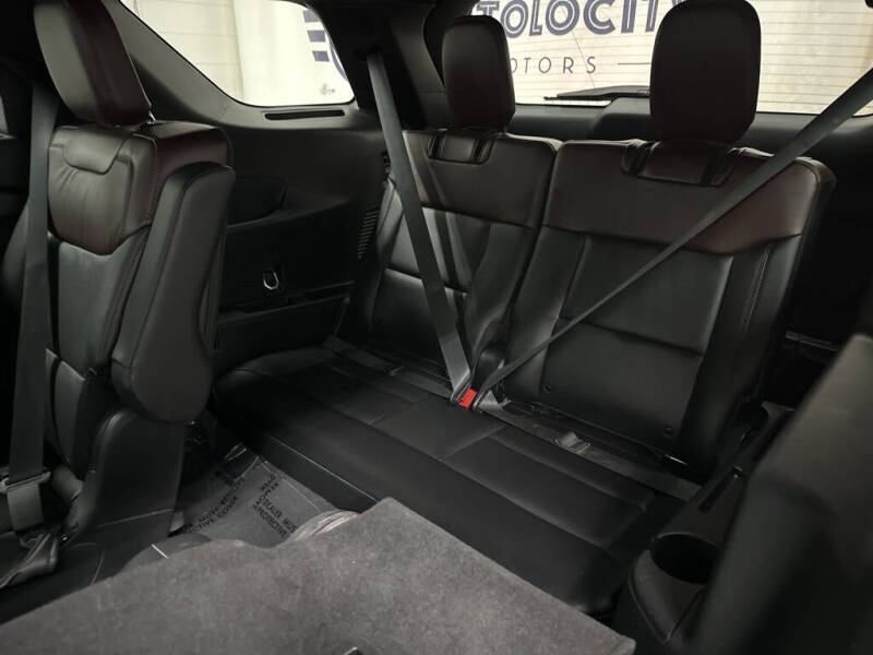 2024 Ford Explorer Platinum