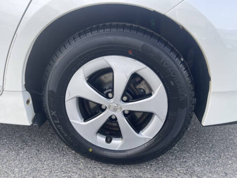 2015 Toyota Prius Two